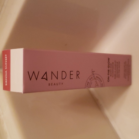 Wander Beauty On The Glow Blush & Illuminator Shade: Sienna Sunset~Nude Glow NWT - Picture 6 of 10